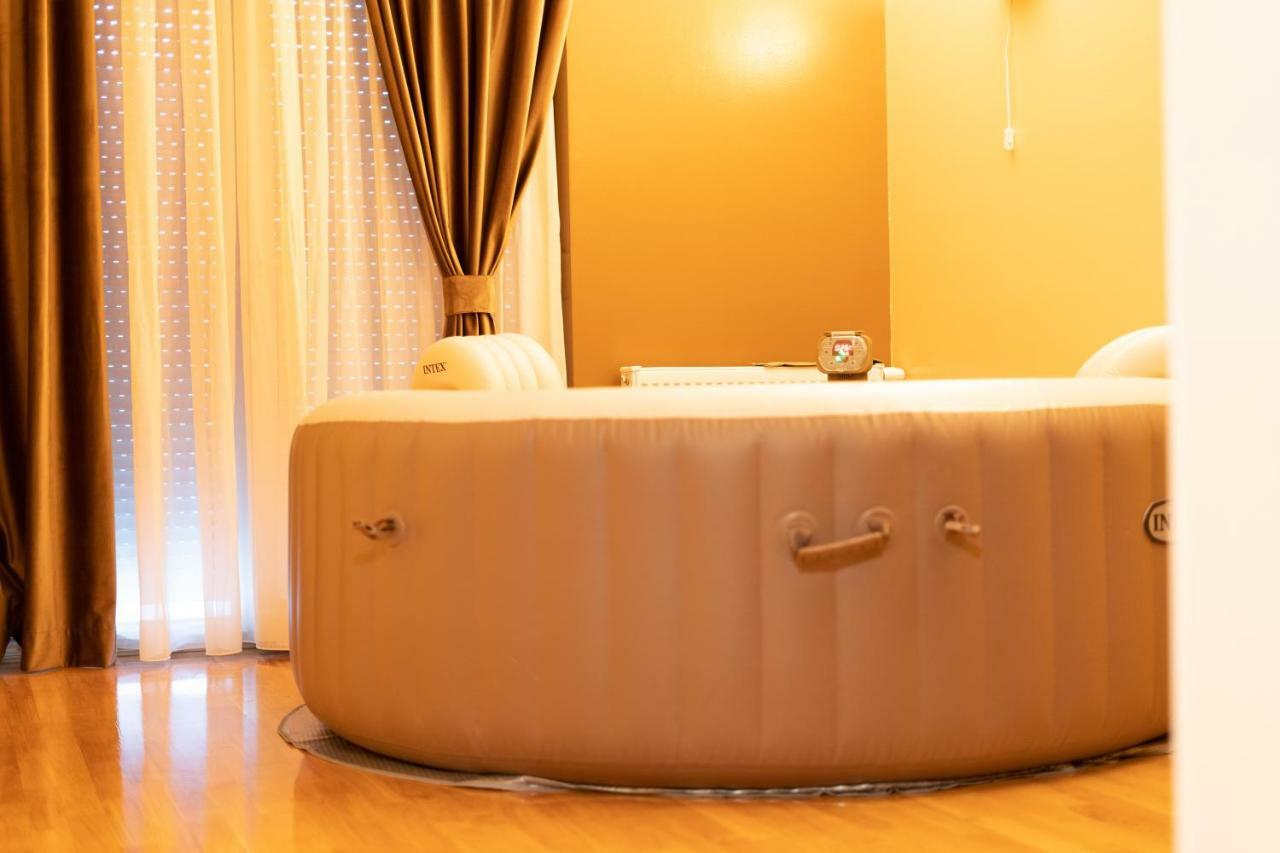 Jacuzzi Studio Apartman Mare'S Záhřeb Exteriér fotografie